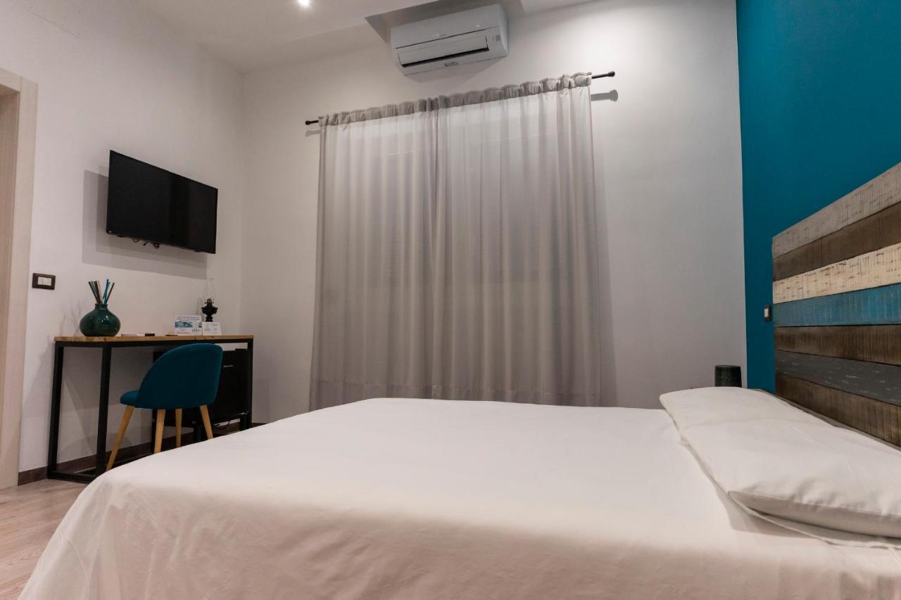 Adrian'S B&B 图里 外观 照片